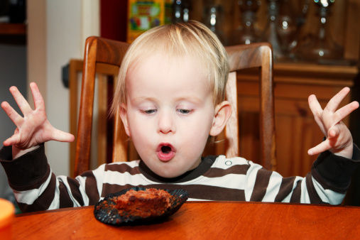 育儿保健:5个信号告诉你宝宝是否吃饱喝足