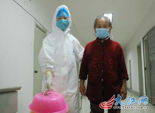 江西第4例人感染H7N9禽流感治愈患者出院(组