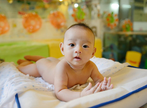 妈妈注意 纯母乳喂养也会导致宝宝过敏(2)