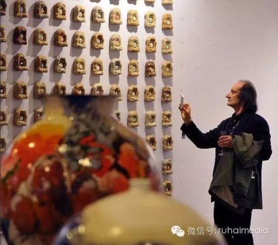 “视觉中国·瓷上敦煌”中国陶瓷艺术展
